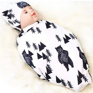 Swaddle Sack with Hat & Bonus 2 Small Receiving Blankets